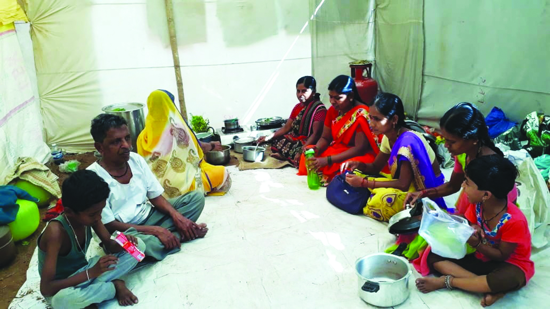 ಸಂಬಂಧ ಬೆಸೆಯುವ ವೇದಿಕೆ ಬಾದಾಮಿ ಬನಶಂಕರಿ ಜಾತ್ರೆ